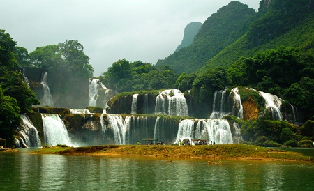 Chùa Trúc Lâm Việt Nam Tại Pháp