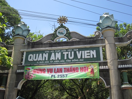 Chùm Ảnh: Không Khí Chuẩn Bị Đón Mừng Đại Lễ Vu Lan Báo Hiếu 2013 Tại Quan Âm Tu Viện Đồng Nai
