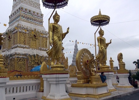 Du Lịch Nakhon Phanom Theo Ngày Sinh Qua Những Di Tích Phật Giáo 