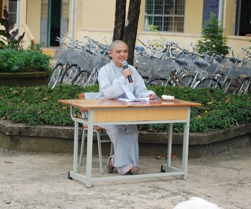 Lời Tri Ân Chúng Con Muốn Nói Đến Sư Cô Thích Nữ Hương Nhũ