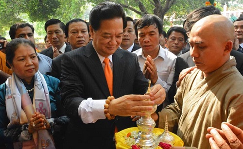 Thủ Tướng Nguyễn Tấn Dũng Thăm Viếng Thánh Tích Bồ Đề Đạo Tràng Ở Ấn Độ