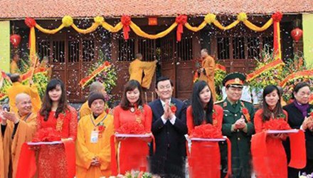 Chủ Tịch Trương Tấn Sang Cắt Băng Khánh Thành Chùa Trúc Lâm Bản Giốc