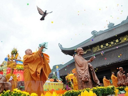 Báo Cu Ba Đưa Tin 20 Ngàn Đại Biểu Sẽ Đến Việt Nam Tham Dự Đại Lễ Vesak 2019