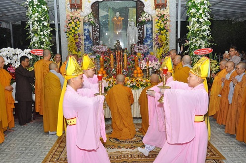 Nghi Lễ Phật Giáo Tôn Vinh Văn Hóa Dân Tộc Việt Nam