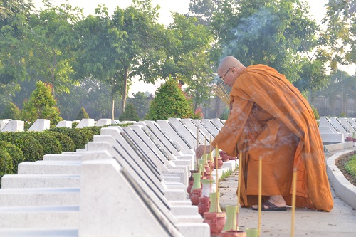 Nguyện Cầu Anh Linh Chiến Sĩ - HT Thích Giác Quang